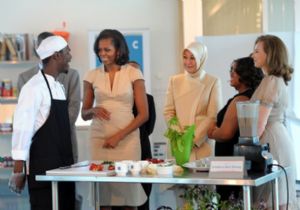 Zirve First lady`leri Buluşturdu